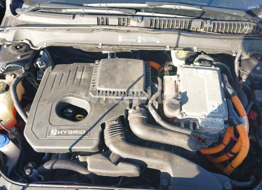 Photo 10 of 2020 Ford Fusion HYBRID SE (VIN 3FA6P0LU3LR121751)