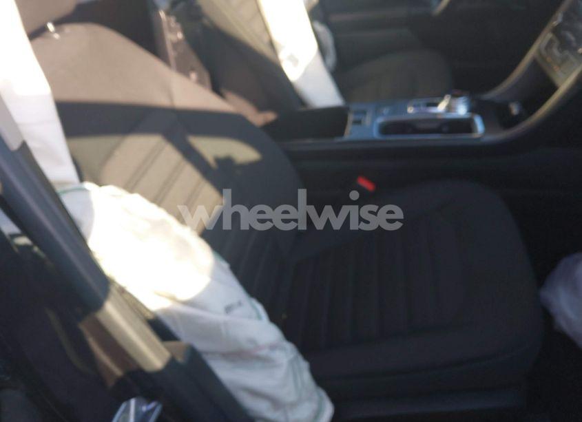 Photo 5 of 2020 Ford Fusion HYBRID SE (VIN 3FA6P0LU3LR121751)