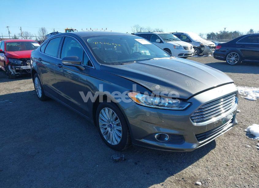 2013 Ford Fusion HYBRID SE (VIN 3FA6P0LU4DR178820) main photo