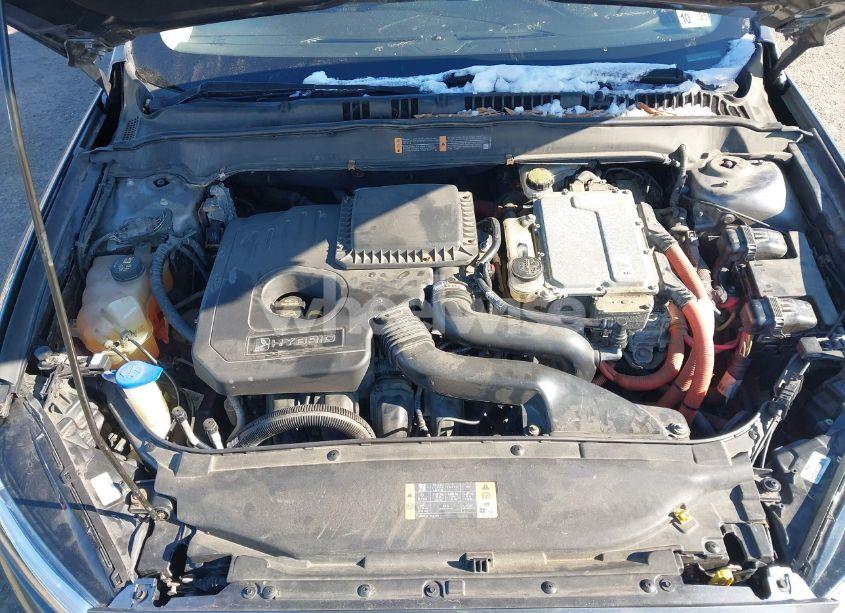 Photo 10 of 2013 Ford Fusion HYBRID SE (VIN 3FA6P0LU4DR178820)