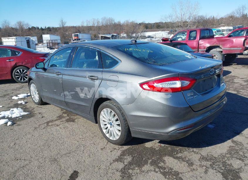 Photo 3 of 2013 Ford Fusion HYBRID SE (VIN 3FA6P0LU4DR178820)