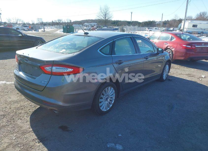 Photo 4 of 2013 Ford Fusion HYBRID SE (VIN 3FA6P0LU4DR178820)