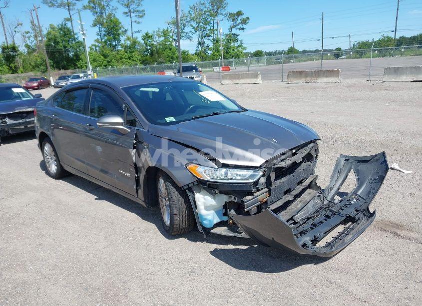 2013 Ford Fusion HYBRID SE (VIN 3FA6P0LU4DR283132) main photo