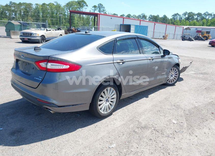 Photo 4 of 2013 Ford Fusion HYBRID SE (VIN 3FA6P0LU4DR283132)