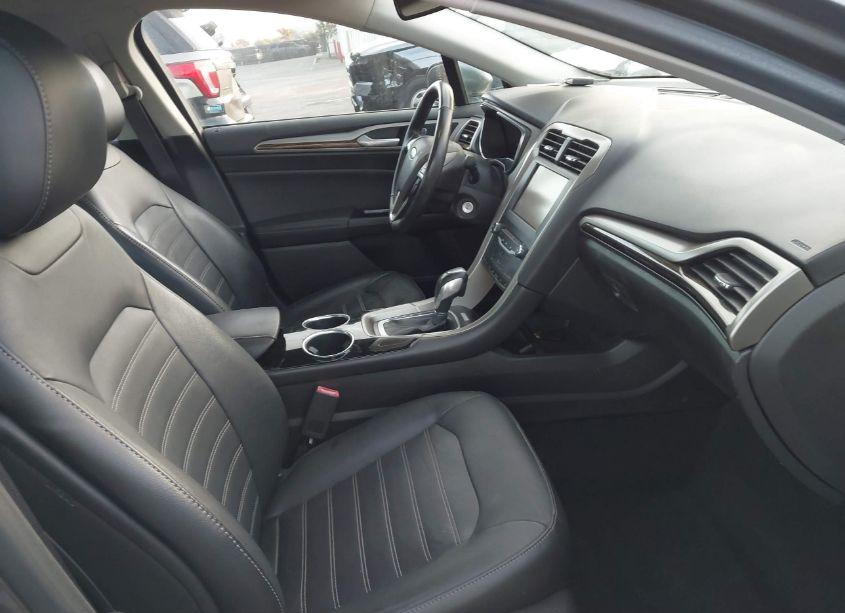 Photo 5 of 2013 Ford Fusion HYBRID SE (VIN 3FA6P0LU4DR325072)