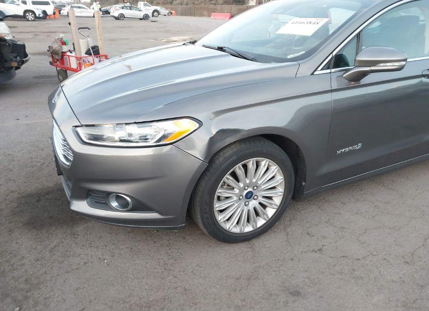 Photo 6 of 2013 Ford Fusion HYBRID SE (VIN 3FA6P0LU4DR325072)