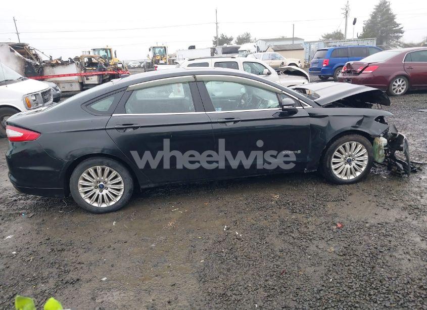 Photo 13 of 2013 Ford Fusion HYBRID SE (VIN 3FA6P0LU4DR326190)