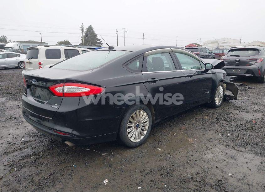 Photo 4 of 2013 Ford Fusion HYBRID SE (VIN 3FA6P0LU4DR326190)