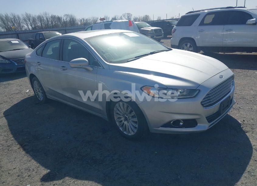 2013 Ford Fusion HYBRID SE (VIN 3FA6P0LU4DR361330) main photo