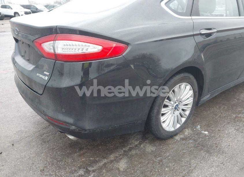 Photo 14 of 2014 Ford Fusion HYBRID SE (VIN 3FA6P0LU4ER192797)