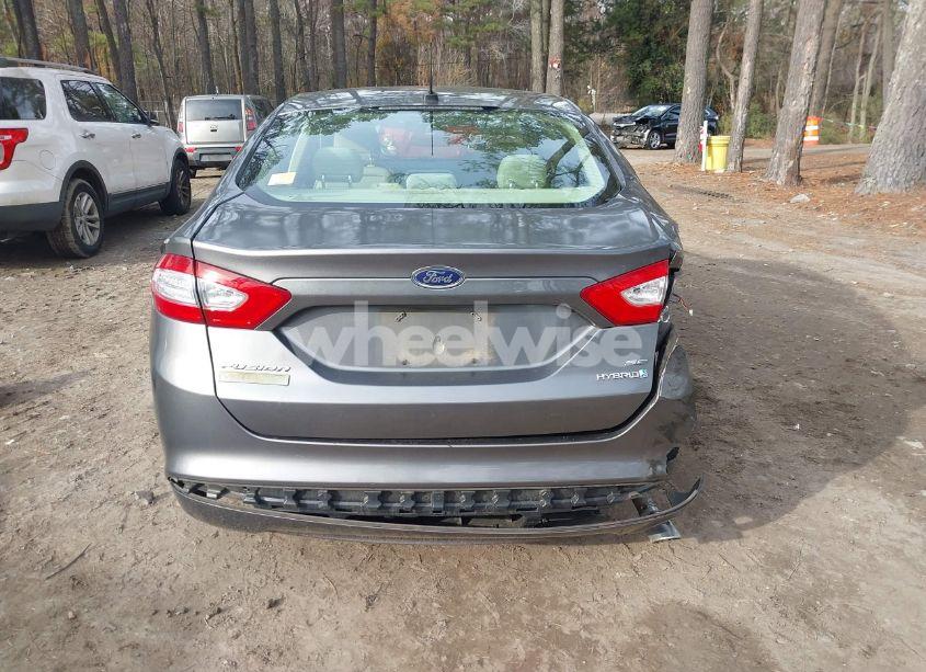 Photo 16 of 2014 Ford Fusion HYBRID SE (VIN 3FA6P0LU4ER223899)
