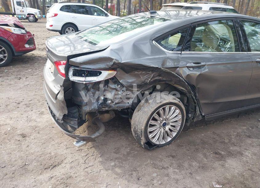 Photo 6 of 2014 Ford Fusion HYBRID SE (VIN 3FA6P0LU4ER223899)