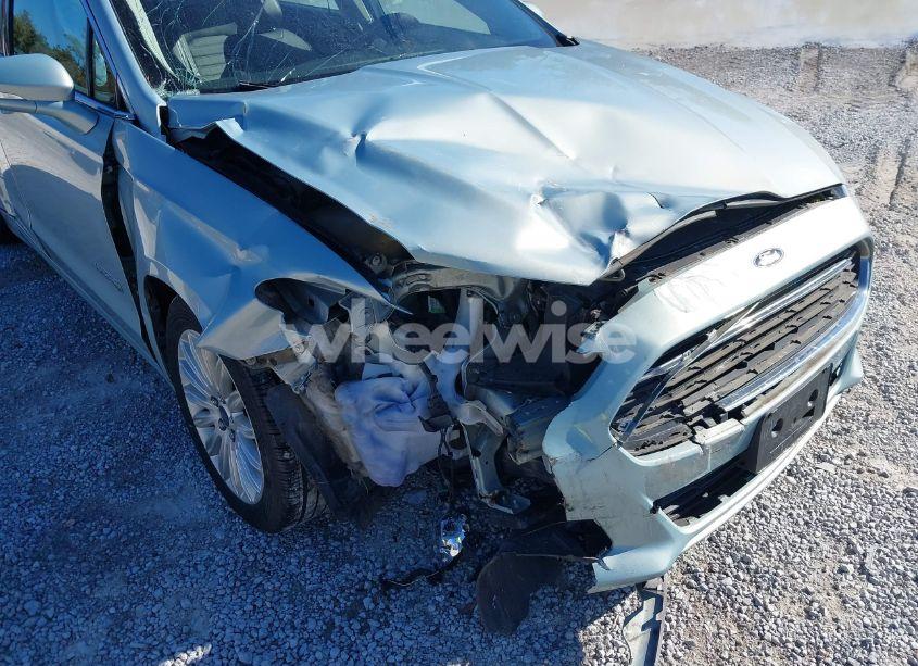 Photo 6 of 2014 Ford Fusion HYBRID SE (VIN 3FA6P0LU4ER242064)
