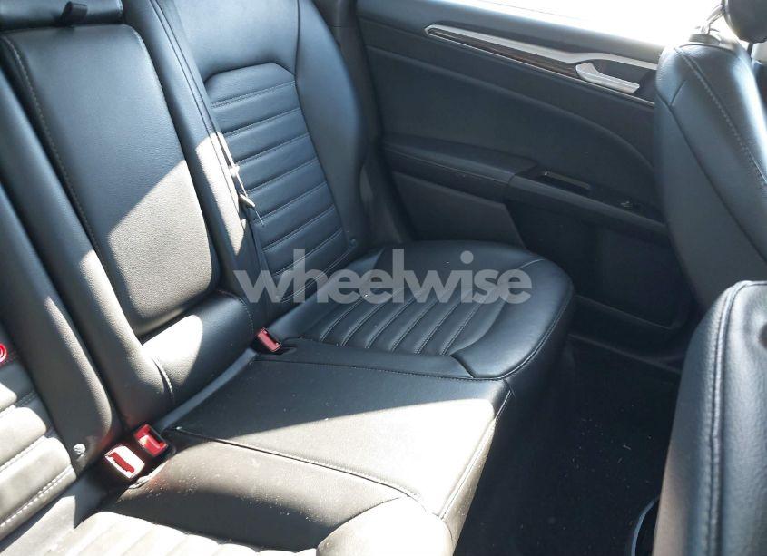 Photo 8 of 2014 Ford Fusion HYBRID SE (VIN 3FA6P0LU4ER242064)