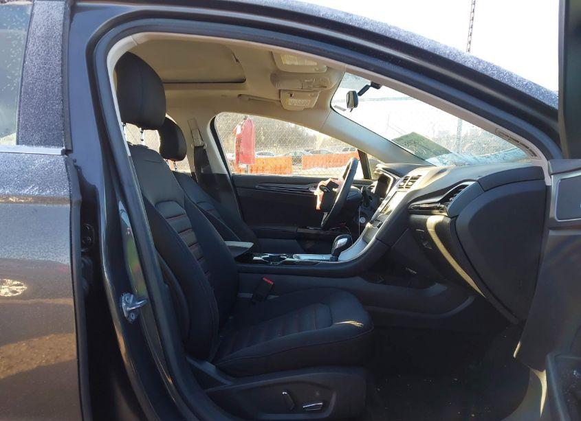 Photo 5 of 2015 Ford Fusion HYBRID SE (VIN 3FA6P0LU4FR243359)