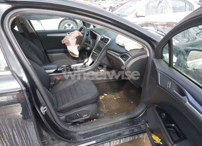 Photo 5 of 2015 Ford Fusion HYBRID SE (VIN 3FA6P0LU4FR248366)