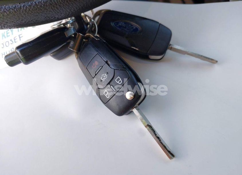 Photo 11 of 2016 Ford Fusion HYBRID SE (VIN 3FA6P0LU4GR366189)