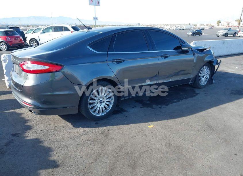 Photo 4 of 2016 Ford Fusion HYBRID SE (VIN 3FA6P0LU4GR366189)