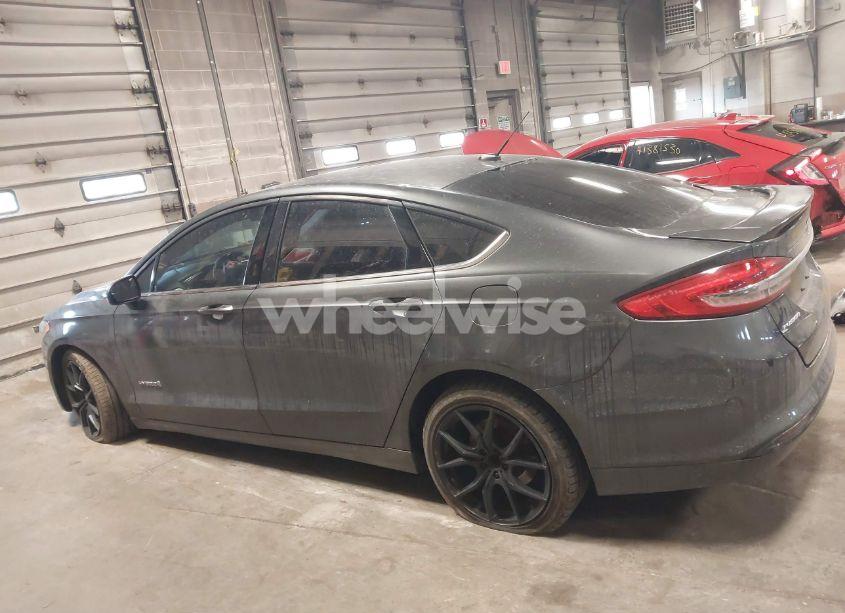 Photo 14 of 2017 Ford Fusion HYBRID SE (VIN 3FA6P0LU4HR235023)