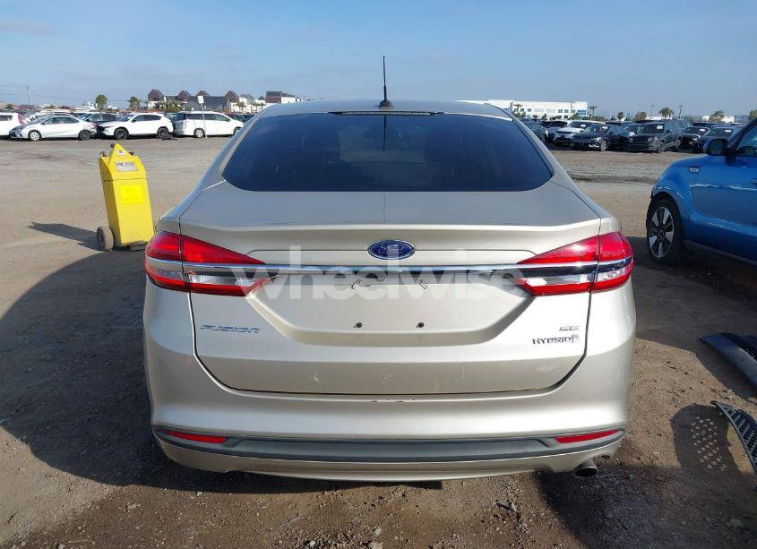 Photo 16 of 2017 Ford Fusion HYBRID SE (VIN 3FA6P0LU4HR285193)