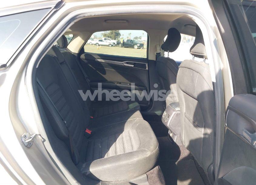 Photo 8 of 2017 Ford Fusion HYBRID SE (VIN 3FA6P0LU4HR285193)