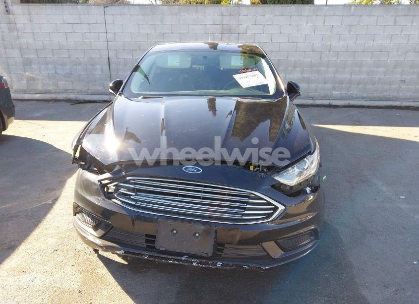 Photo 13 of 2017 Ford Fusion HYBRID SE (VIN 3FA6P0LU4HR301473)
