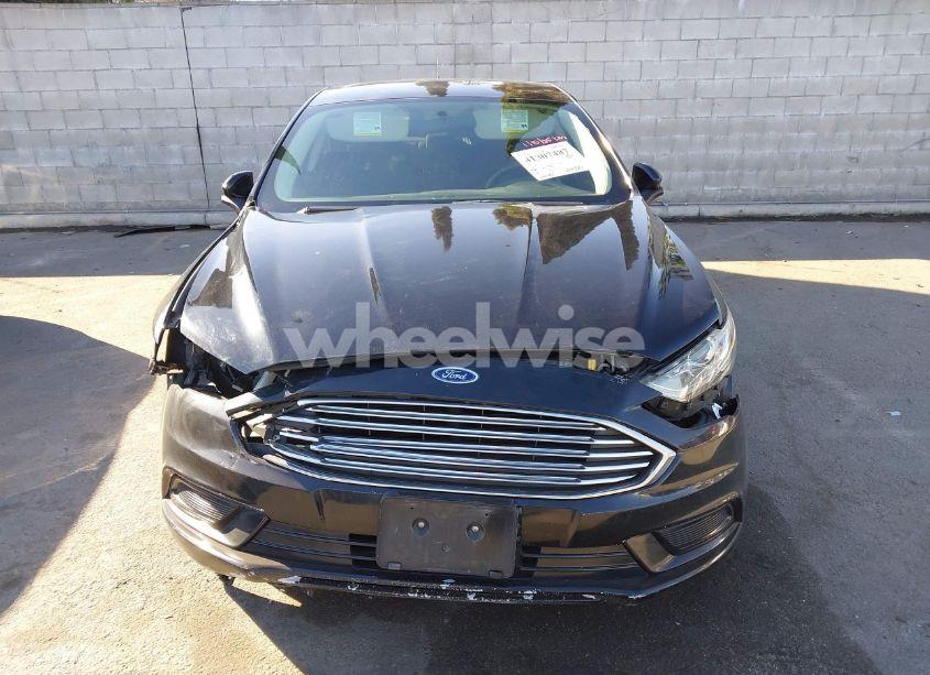 Photo 6 of 2017 Ford Fusion HYBRID SE (VIN 3FA6P0LU4HR301473)
