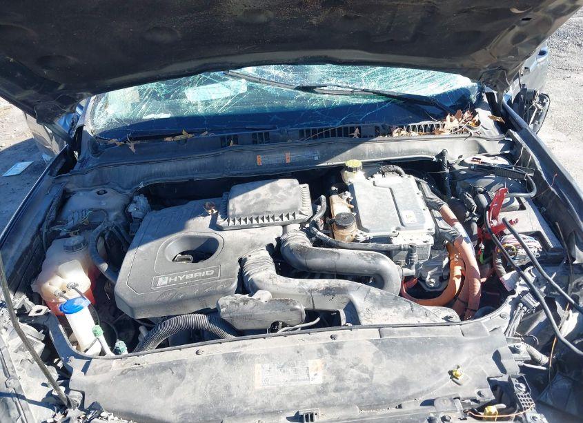 Photo 10 of 2017 Ford Fusion HYBRID SE (VIN 3FA6P0LU4HR323358)