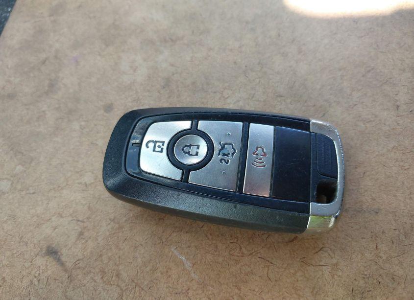 Photo 11 of 2017 Ford Fusion HYBRID SE (VIN 3FA6P0LU4HR323358)