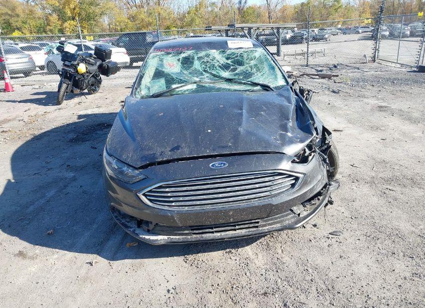 Photo 12 of 2017 Ford Fusion HYBRID SE (VIN 3FA6P0LU4HR323358)