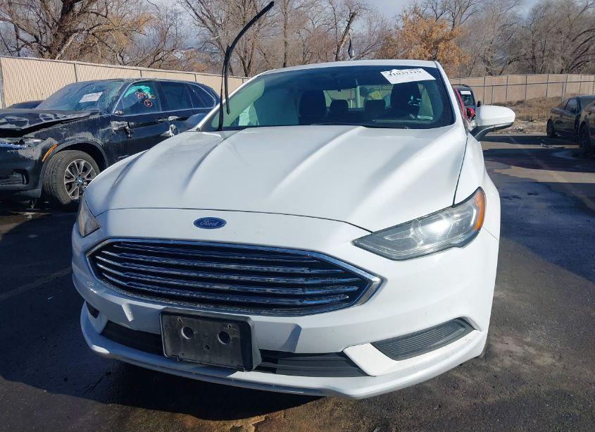 Photo 12 of 2017 Ford Fusion HYBRID SE (VIN 3FA6P0LU4HR324834)