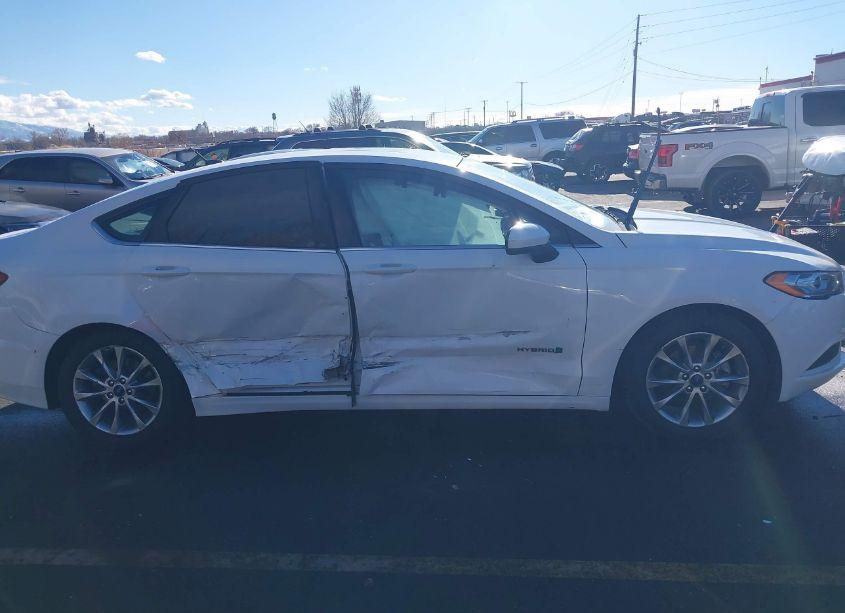 Photo 13 of 2017 Ford Fusion HYBRID SE (VIN 3FA6P0LU4HR324834)