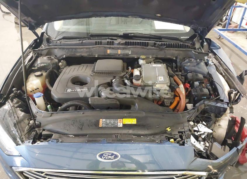 Photo 10 of 2018 Ford Fusion HYBRID SE (VIN 3FA6P0LU4JR110044)
