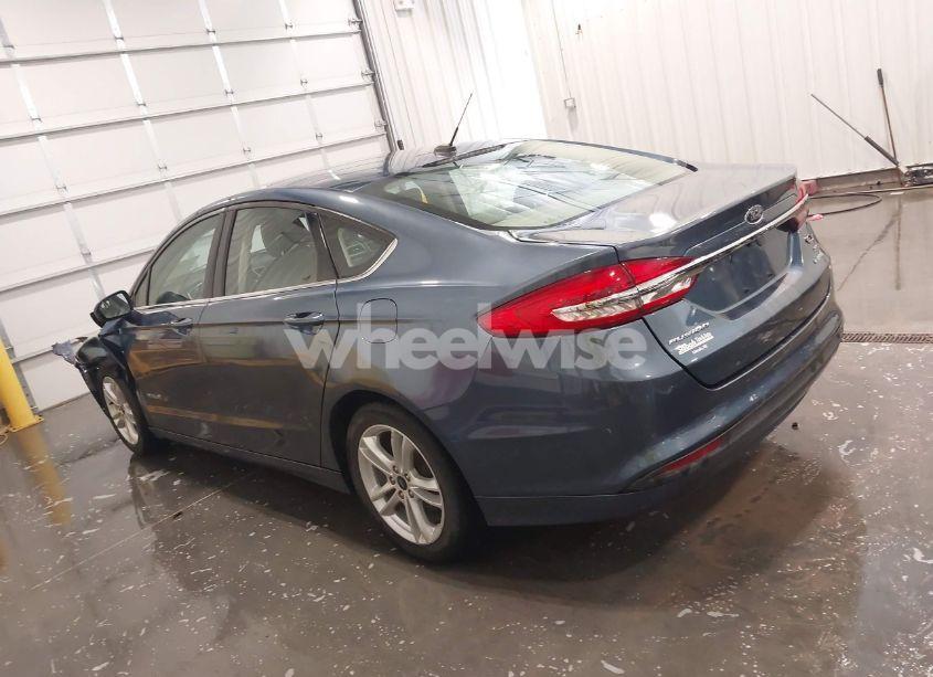 Photo 14 of 2018 Ford Fusion HYBRID SE (VIN 3FA6P0LU4JR110044)