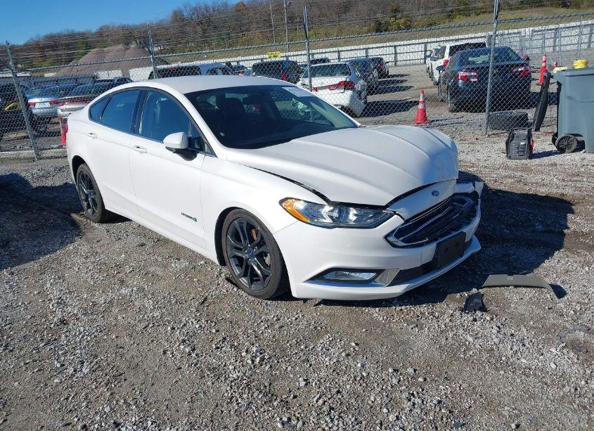 2018 Ford Fusion HYBRID SE (VIN 3FA6P0LU4JR120296) main photo