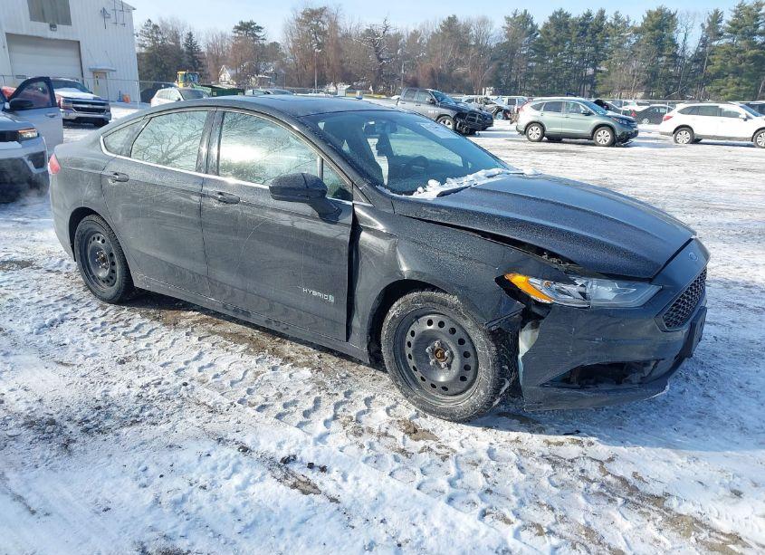 2018 Ford Fusion HYBRID SE (VIN 3FA6P0LU4JR132643) main photo