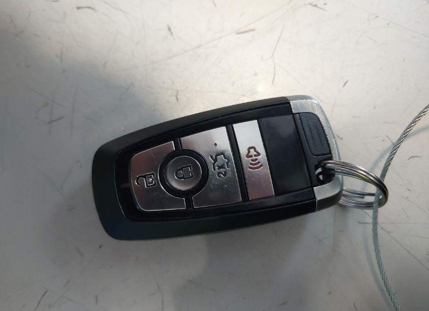 Photo 11 of 2018 Ford Fusion HYBRID SE (VIN 3FA6P0LU4JR145408)