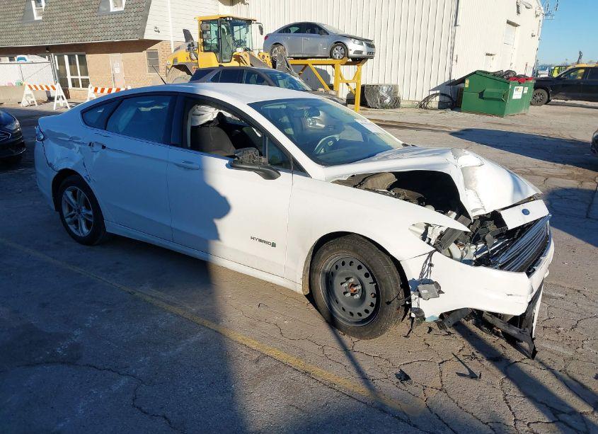 2018 Ford Fusion HYBRID SE (VIN 3FA6P0LU4JR153542) main photo