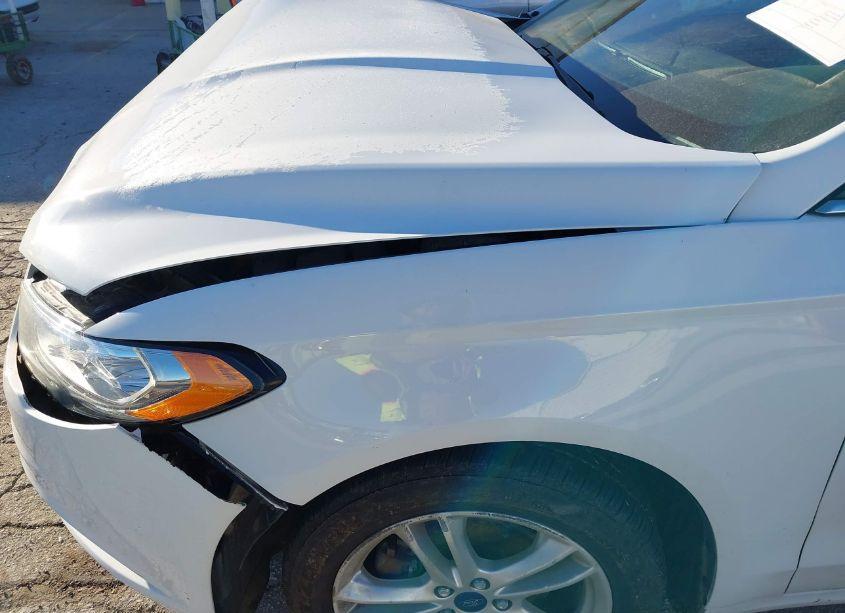 Photo 6 of 2018 Ford Fusion HYBRID SE (VIN 3FA6P0LU4JR153542)