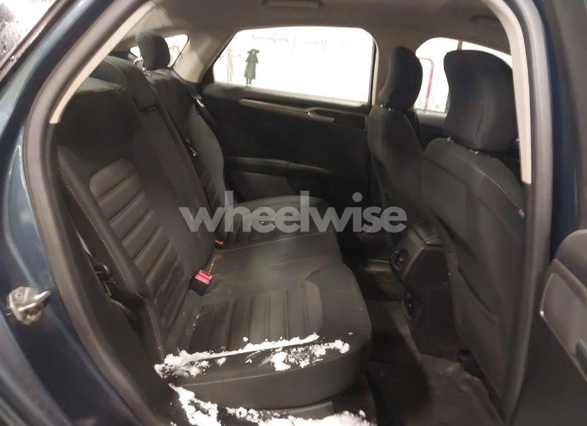 Photo 8 of 2018 Ford Fusion HYBRID SE (VIN 3FA6P0LU4JR157865)