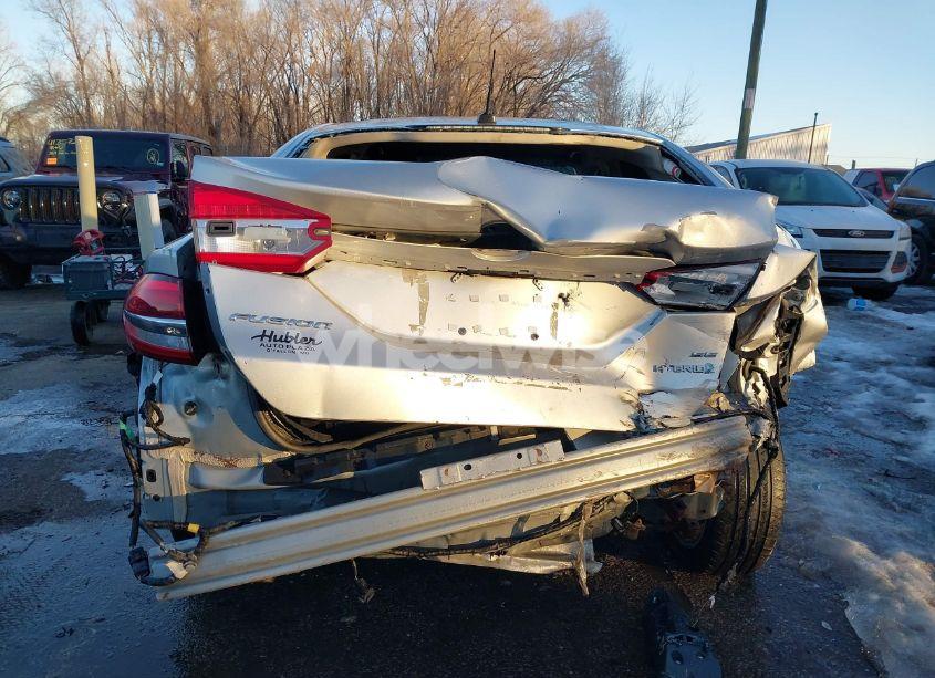 Photo 17 of 2018 Ford Fusion SE HYBRID (VIN 3FA6P0LU4JR269064)
