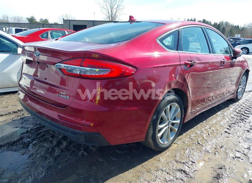 Photo 4 of 2019 Ford Fusion HYBRID SE (VIN 3FA6P0LU4KR101412)