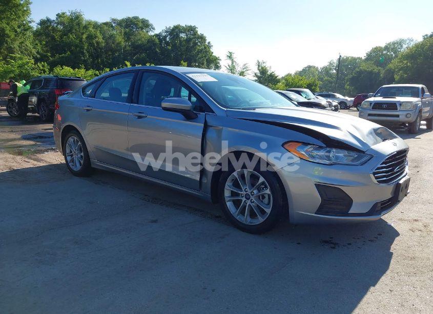 2020 Ford Fusion HYBRID SE (VIN 3FA6P0LU4LR219672) main photo