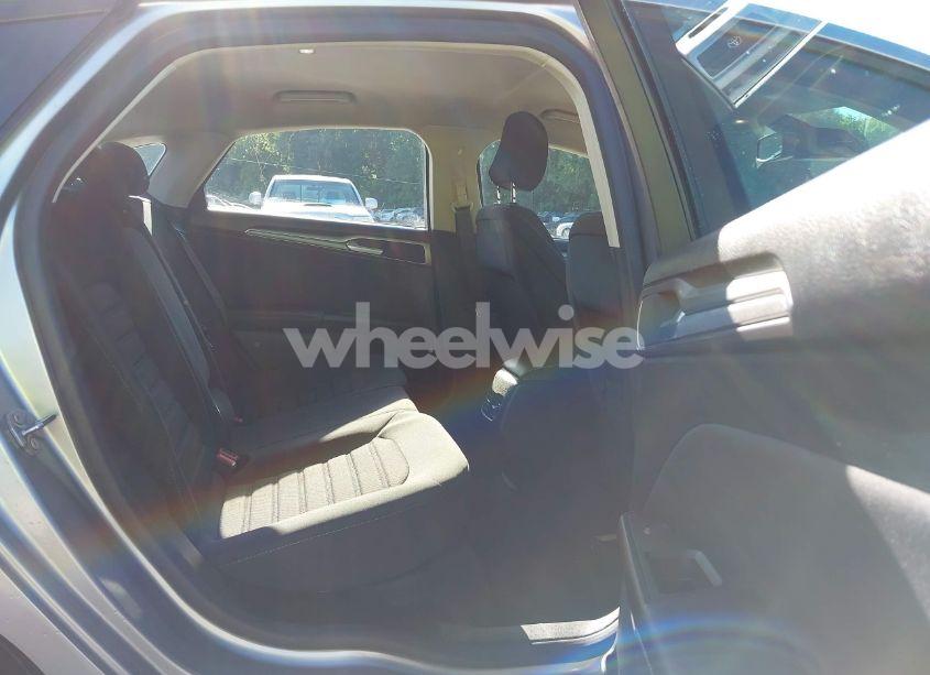 Photo 8 of 2020 Ford Fusion HYBRID SE (VIN 3FA6P0LU4LR219672)