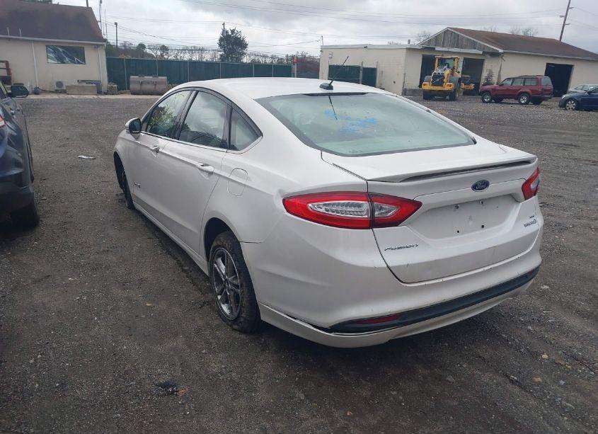 Photo 3 of 2013 Ford Fusion HYBRID SE (VIN 3FA6P0LU5DR131506)