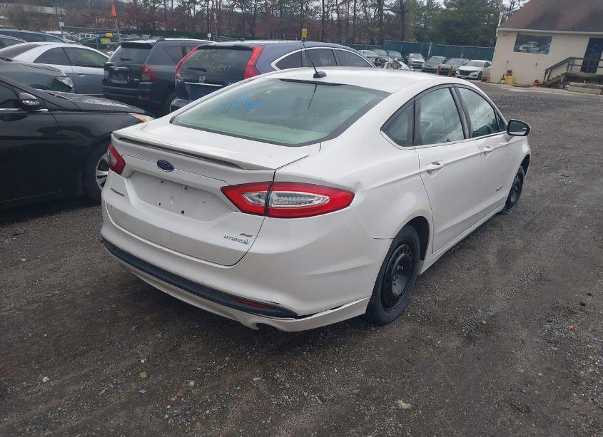 Photo 4 of 2013 Ford Fusion HYBRID SE (VIN 3FA6P0LU5DR131506)