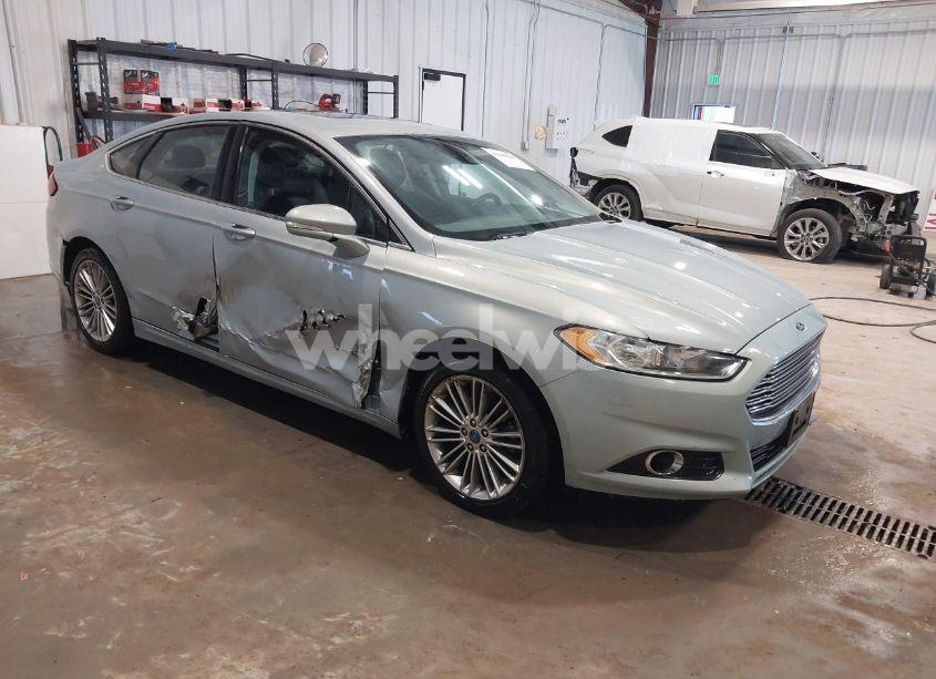 2013 Ford Fusion HYBRID SE (VIN 3FA6P0LU5DR157250) main photo