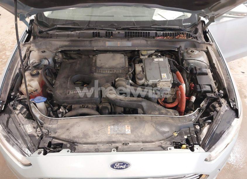 Photo 10 of 2013 Ford Fusion HYBRID SE (VIN 3FA6P0LU5DR157250)