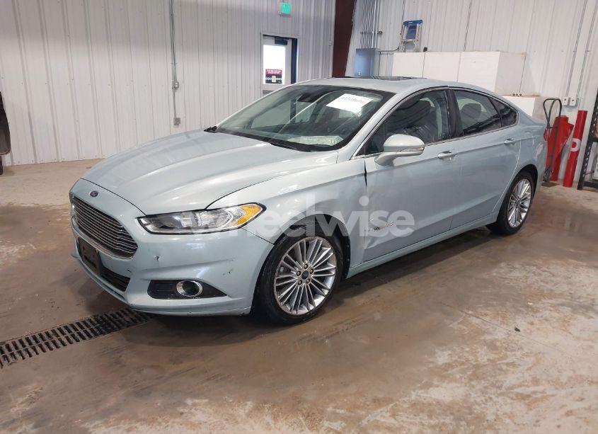 Photo 2 of 2013 Ford Fusion HYBRID SE (VIN 3FA6P0LU5DR157250)