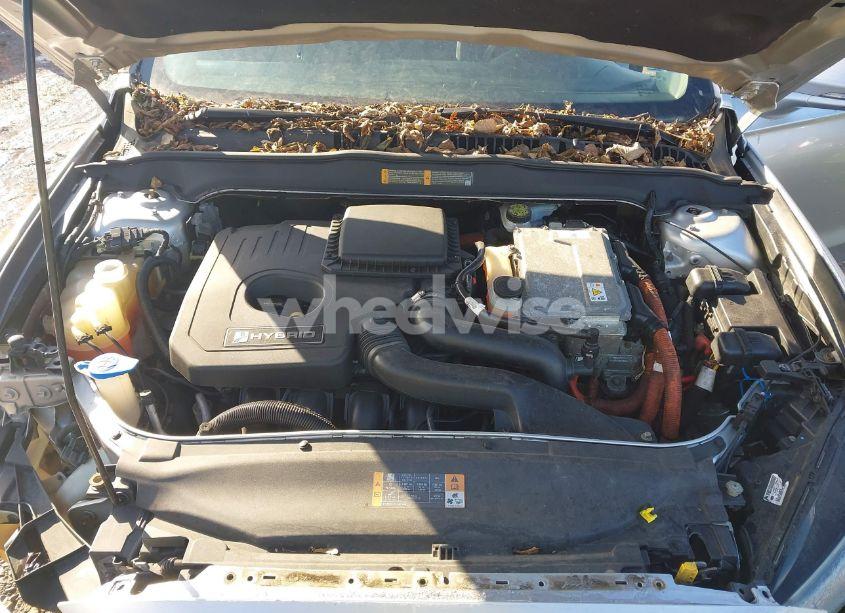 Photo 10 of 2013 Ford Fusion HYBRID SE (VIN 3FA6P0LU5DR175358)